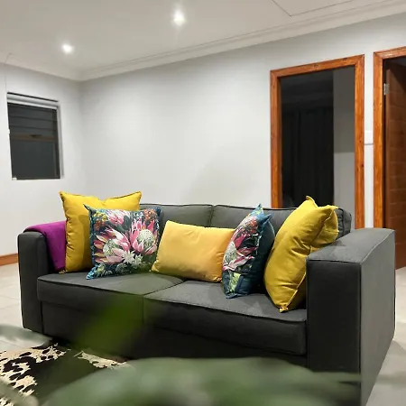 Robyns Nest Self Catering Flat No3 Apartamento Kloof Exterior foto
